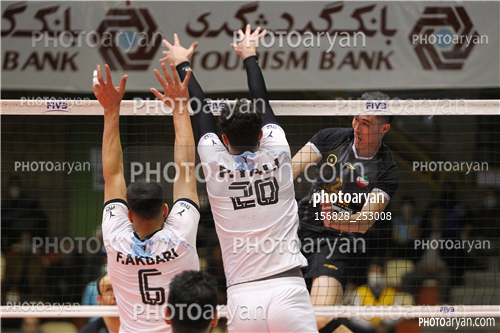 پیکان 3 - فولاد مبارکه سپاهان 0 (1400/12/13)-