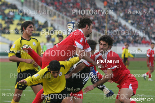 پرسپولیس 2-فجر سپاسی 4 (1384/10/09)-