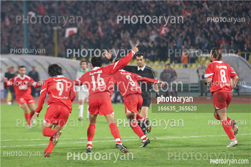 پرسپولیس 1-پاس 0 (1384/09/08)-