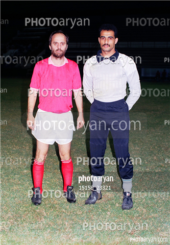 بازیکنان دهه های مختلف فوتبال ایران 2-محمود خوردبین,