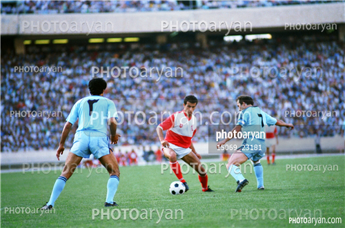 بازیکنان دهه های مختلف فوتبال ایران 2-محسن عاشوریَ,سعید مراغه چیان,