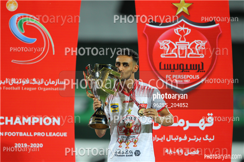 مراسم اهدای جام قهرمانی لیگ برتر (99/05/17) -امیر روستایی,