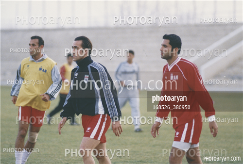 بازیکنان دهه های مختلف فوتبال ایران 38-
