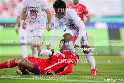 پرسپولیس 2- ذوب آهن  0 (1400/10/03)-