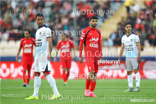 پرسپولیس 2-پیکان 0-96/01/16-مهدی طارمی,امیرحسین صادقی,