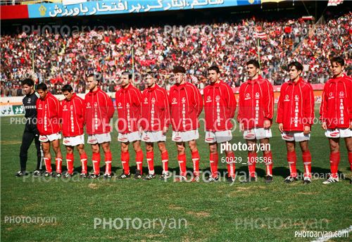 بازیکنان دهه های مختلف فوتبال ایران 17-رضا شاهرودی,افشین پیروانی,اسماعیل حلالی,علی انصاریان,داوود فنایی,پایان رافت,هادی مهدوی کیا,حامد کاویانپور,علی کریمی Ali Karimi,رضا جباری,ایستاده تیم پرسپولیس,