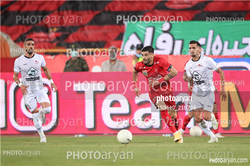 پرسپولیس  3-تراکتور 1 (1400/05/03)-سعید آقایی,میثم تیموری,مهدی تیکدری نژاد,