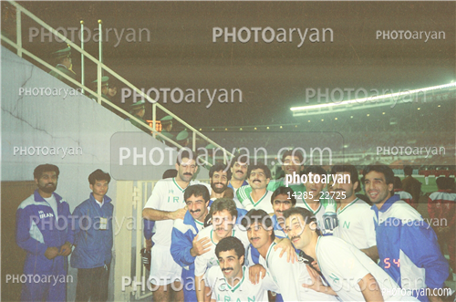 بازیکنان دهه های مختلف فوتبال ایران 1-احمدرضا عابدزاده Ahmad Reza Abedzadeh,فرشاد پیوس  Farshad Pious,مجید نامجو مطلق,محمد پنجعلی,شاهرخ بیانی,شاهین بیانی,ناصر محمدخانی,مهدی فنونی زاده,سید علی افتخاری,رضا حسن زاده,سیروس قایقران,محمدحسن انصاری فر,نادر محمدخانی,تیم ملی,