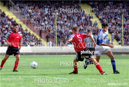 بازیکنان دهه های مختلف فوتبال ایران 8-سیروس نعمتی نژاد,