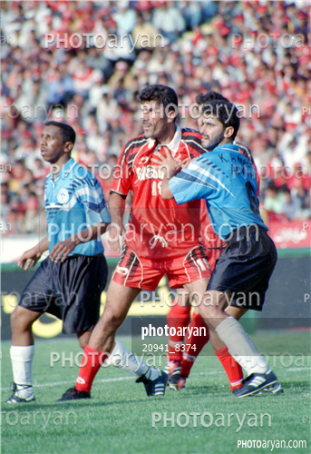 بازیکنان دهه های مختلف فوتبال ایران 4-پایان رافت,
