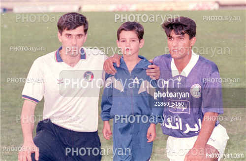 بازیکنان دهه های مختلف فوتبال ایران 7-حمید بابازاده,علی حاج اکبری,