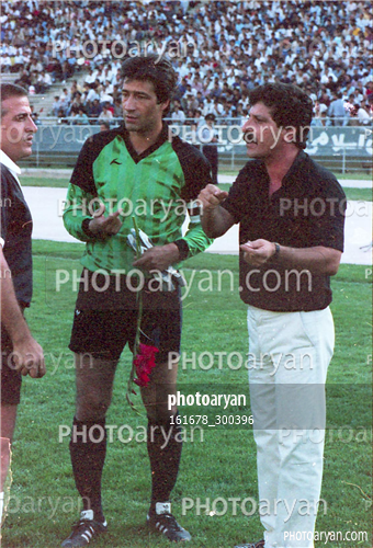  بازیکنان دهه های مختلف فوتبال ایران 32-منصور پورحیدری,ناصر حجازی,