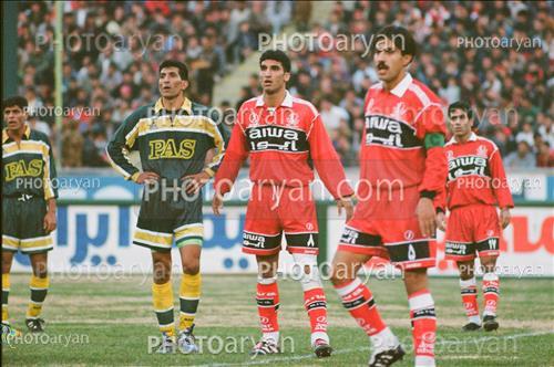 <span style='background: #33747a;box-shadow: 2px 3px 5px black;font-weight: 300;font-size: 10px;border-radius: 2px;margin: 2px;color: #fff;padding: 2px 5px;font - size: 10px;line - height: 22px; '>هاشم حیدری</span> <span style='background: #33747a;box-shadow: 2px 3px 5px black;font-weight: 300;font-size: 10px;border-radius: 2px;margin: 2px;color: #fff;padding: 2px 5px;font - size: 10px;line - height: 22px; '>مهدی هاشمی نصب</span> <span style='background: #33747a;box-shadow: 2px 3px 5px black;font-weight: 300;font-size: 10px;border-radius: 2px;margin: 2px;color: #fff;padding: 2px 5px;font - size: 10px;line - height: 22px; '>پایان رافت</span> 