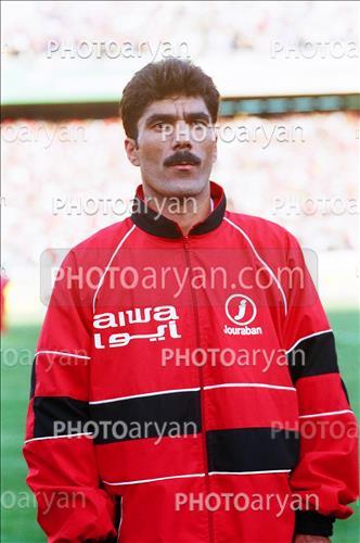 <span style='background: #33747a;font-weight: 300;font-size: 10px;box-shadow: 2px 3px 5px black;border-radius: 2px;margin: 2px;color: #fff;padding: 2px 5px;font - size: 10px;line - height: 22px; '>پایان رافت</span> 