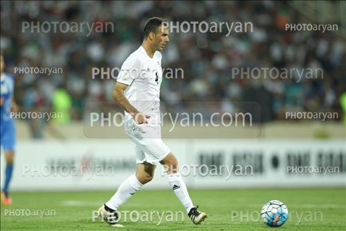 <span style='background: #33747a;font-weight: 300;font-size: 10px;box-shadow: 2px 3px 5px black;border-radius: 2px;margin: 2px;color: #fff;padding: 2px 5px;font - size: 10px;line - height: 22px; '>سید جلال حسینی</span> 