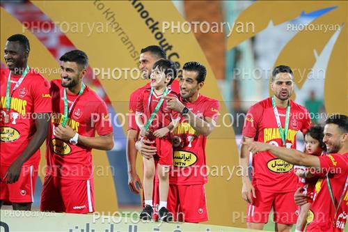 <span style='background: #33747a;box-shadow: 2px 3px 5px black;font-weight: 300;font-size: 10px;border-radius: 2px;margin: 2px;color: #fff;padding: 2px 5px;font - size: 10px;line - height: 22px; '>شیخ دیاباته  cheick tidiane diabaté</span> <span style='background: #33747a;box-shadow: 2px 3px 5px black;font-weight: 300;font-size: 10px;border-radius: 2px;margin: 2px;color: #fff;padding: 2px 5px;font - size: 10px;line - height: 22px; '>سروش رفیعی</span> <span style='background: #33747a;box-shadow: 2px 3px 5px black;font-weight: 300;font-size: 10px;border-radius: 2px;margin: 2px;color: #fff;padding: 2px 5px;font - size: 10px;line - height: 22px; '>وحید امیری</span> 