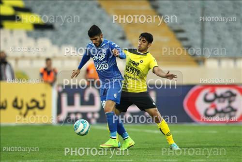 <span style='background: #33747a;box-shadow: 2px 3px 5px black;font-weight: 300;font-size: 10px;border-radius: 2px;margin: 2px;color: #fff;padding: 2px 5px;font - size: 10px;line - height: 22px; '>رضا میرزایی</span> <span style='background: #33747a;box-shadow: 2px 3px 5px black;font-weight: 300;font-size: 10px;border-radius: 2px;margin: 2px;color: #fff;padding: 2px 5px;font - size: 10px;line - height: 22px; '>میلاد زکی پور</span> 