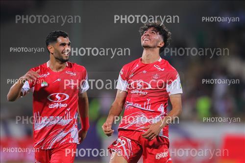 پرسپولیس 2-هوادار 0 (1404/02/25)