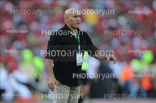 <span style='background: #33747a;box-shadow: 2px 3px 5px black;font-weight: 300;font-size: 10px;border-radius: 2px;margin: 2px;color: #fff;padding: 2px 5px;font - size: 10px;line - height: 22px; '>علیرضا منصوریان</span> 