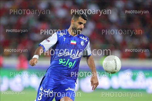 <span style='background: #33747a;box-shadow: 2px 3px 5px black;font-weight: 300;font-size: 10px;border-radius: 2px;margin: 2px;color: #fff;padding: 2px 5px;font - size: 10px;line - height: 22px; '>محمد حسین مرادمند</span> 