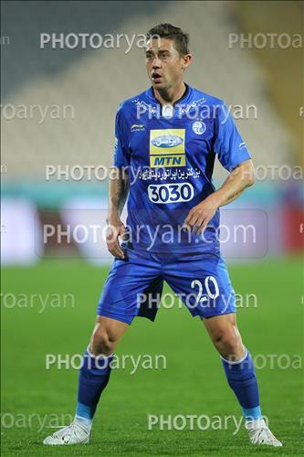 <span style='background: #33747a;box-shadow: 2px 3px 5px black;font-weight: 300;font-size: 10px;border-radius: 2px;margin: 2px;color: #fff;padding: 2px 5px;font - size: 10px;line - height: 22px; '>سرور جبارف</span> 