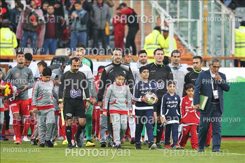 <span style='background: #33747a;box-shadow: 2px 3px 5px black;font-weight: 300;font-size: 10px;border-radius: 2px;margin: 2px;color: #fff;padding: 2px 5px;font - size: 10px;line - height: 22px; '>حسن یوسفی</span> <span style='background: #33747a;box-shadow: 2px 3px 5px black;font-weight: 300;font-size: 10px;border-radius: 2px;margin: 2px;color: #fff;padding: 2px 5px;font - size: 10px;line - height: 22px; '>علیرضا بیرانوند</span> <span style='background: #33747a;box-shadow: 2px 3px 5px black;font-weight: 300;font-size: 10px;border-radius: 2px;margin: 2px;color: #fff;padding: 2px 5px;font - size: 10px;line - height: 22px; '>علی علیپور</span> 