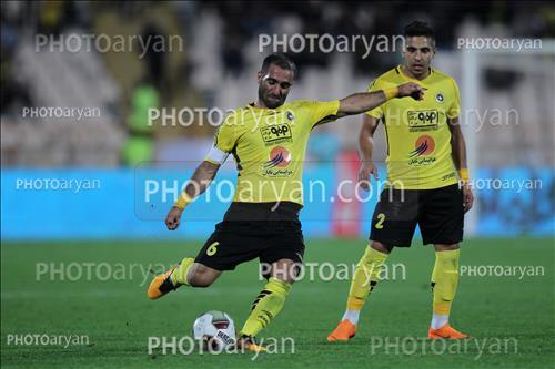 <span style='background: #33747a;font-weight: 300;font-size: 10px;box-shadow: 2px 3px 5px black;border-radius: 2px;margin: 2px;color: #fff;padding: 2px 5px;font - size: 10px;line - height: 22px; '>مهدی کیانی</span> 