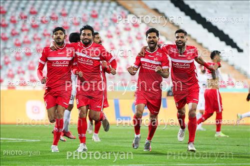 پرسپولیس 2- ذوب آهن  0 (1400/10/03)