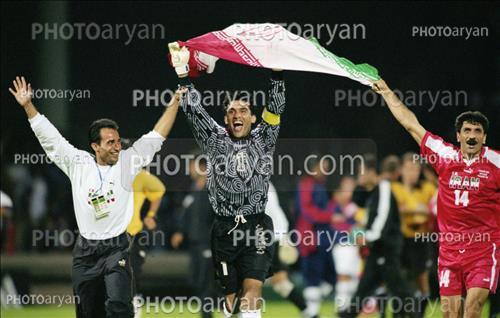 <span style='background: #33747a;font-weight: 300;font-size: 10px;box-shadow: 2px 3px 5px black;border-radius: 2px;margin: 2px;color: #fff;padding: 2px 5px;font - size: 10px;line - height: 22px; '>احمدرضا عابدزاده Ahmad Reza Abedzadeh</span> <span style='background: #33747a;font-weight: 300;font-size: 10px;box-shadow: 2px 3px 5px black;border-radius: 2px;margin: 2px;color: #fff;padding: 2px 5px;font - size: 10px;line - height: 22px; '>نادر محمدخانی</span> 