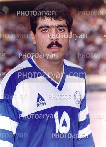 <span style='background: #33747a;box-shadow: 2px 3px 5px black;font-weight: 300;font-size: 10px;border-radius: 2px;margin: 2px;color: #fff;padding: 2px 5px;font - size: 10px;line - height: 22px; '>عادل حردانی</span> 