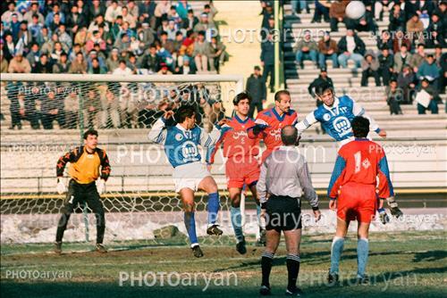 <span style='background: #33747a;box-shadow: 2px 3px 5px black;font-weight: 300;font-size: 10px;border-radius: 2px;margin: 2px;color: #fff;padding: 2px 5px;font - size: 10px;line - height: 22px; '>محمدرضا مهدوی</span> <span style='background: #33747a;box-shadow: 2px 3px 5px black;font-weight: 300;font-size: 10px;border-radius: 2px;margin: 2px;color: #fff;padding: 2px 5px;font - size: 10px;line - height: 22px; '>مهدی پاشازاده</span> <span style='background: #33747a;box-shadow: 2px 3px 5px black;font-weight: 300;font-size: 10px;border-radius: 2px;margin: 2px;color: #fff;padding: 2px 5px;font - size: 10px;line - height: 22px; '>محمد خاکپور</span> 