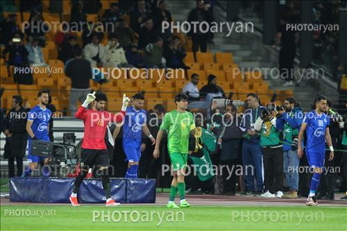 <span style='background: #33747a;font-weight: 300;font-size: 10px;box-shadow: 2px 3px 5px black;border-radius: 2px;margin: 2px;color: #fff;padding: 2px 5px;font - size: 10px;line - height: 22px; '>ورود تیم ها</span> 