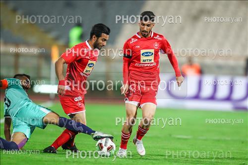 <span style='background: #33747a;font-weight: 300;font-size: 10px;box-shadow: 2px 3px 5px black;border-radius: 2px;margin: 2px;color: #fff;padding: 2px 5px;font - size: 10px;line - height: 22px; '>سیامک نعمتی</span> <span style='background: #33747a;font-weight: 300;font-size: 10px;box-shadow: 2px 3px 5px black;border-radius: 2px;margin: 2px;color: #fff;padding: 2px 5px;font - size: 10px;line - height: 22px; '>آدام همتی</span> 