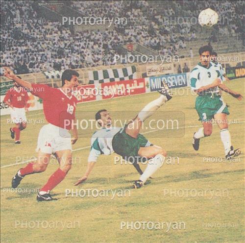 <span style='background: #33747a;font-weight: 300;font-size: 10px;box-shadow: 2px 3px 5px black;border-radius: 2px;margin: 2px;color: #fff;padding: 2px 5px;font - size: 10px;line - height: 22px; '>ابراهیم تهامی</span> 