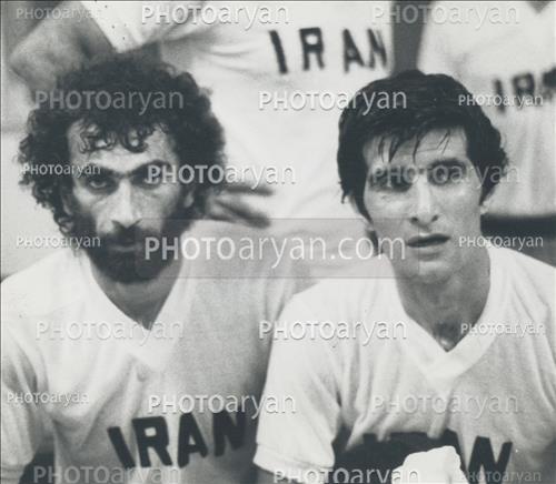 <span style='background: #33747a;box-shadow: 2px 3px 5px black;font-weight: 300;font-size: 10px;border-radius: 2px;margin: 2px;color: #fff;padding: 2px 5px;font - size: 10px;line - height: 22px; '>غفور جهانی</span> <span style='background: #33747a;box-shadow: 2px 3px 5px black;font-weight: 300;font-size: 10px;border-radius: 2px;margin: 2px;color: #fff;padding: 2px 5px;font - size: 10px;line - height: 22px; '>حسین کازرانی</span> 