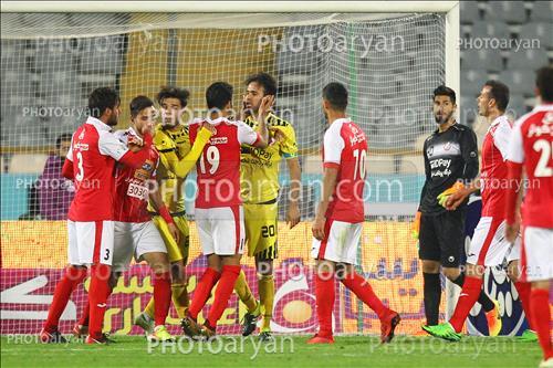 <span style='background: #33747a;box-shadow: 2px 3px 5px black;font-weight: 300;font-size: 10px;border-radius: 2px;margin: 2px;color: #fff;padding: 2px 5px;font - size: 10px;line - height: 22px; '>محمد نصرتی</span> <span style='background: #33747a;box-shadow: 2px 3px 5px black;font-weight: 300;font-size: 10px;border-radius: 2px;margin: 2px;color: #fff;padding: 2px 5px;font - size: 10px;line - height: 22px; '>شجاع خلیل زاده</span> <span style='background: #33747a;box-shadow: 2px 3px 5px black;font-weight: 300;font-size: 10px;border-radius: 2px;margin: 2px;color: #fff;padding: 2px 5px;font - size: 10px;line - height: 22px; '>وحید امیری</span> 