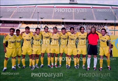 <span style='background: #33747a;box-shadow: 2px 3px 5px black;font-weight: 300;font-size: 10px;border-radius: 2px;margin: 2px;color: #fff;padding: 2px 5px;font - size: 10px;line - height: 22px; '>محرم نویدکیا</span> <span style='background: #33747a;box-shadow: 2px 3px 5px black;font-weight: 300;font-size: 10px;border-radius: 2px;margin: 2px;color: #fff;padding: 2px 5px;font - size: 10px;line - height: 22px; '>ادموند بزیک</span> <span style='background: #33747a;box-shadow: 2px 3px 5px black;font-weight: 300;font-size: 10px;border-radius: 2px;margin: 2px;color: #fff;padding: 2px 5px;font - size: 10px;line - height: 22px; '>رسول خطیبی</span> 