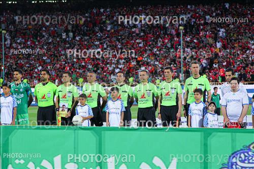 <span style='background: #33747a;box-shadow: 2px 3px 5px black;font-weight: 300;font-size: 10px;border-radius: 2px;margin: 2px;color: #fff;padding: 2px 5px;font - size: 10px;line - height: 22px; '>اشکان خورشیدی</span> <span style='background: #33747a;box-shadow: 2px 3px 5px black;font-weight: 300;font-size: 10px;border-radius: 2px;margin: 2px;color: #fff;padding: 2px 5px;font - size: 10px;line - height: 22px; '>وحید امیری</span> <span style='background: #33747a;box-shadow: 2px 3px 5px black;font-weight: 300;font-size: 10px;border-radius: 2px;margin: 2px;color: #fff;padding: 2px 5px;font - size: 10px;line - height: 22px; '>سید حسین حسینی</span> 