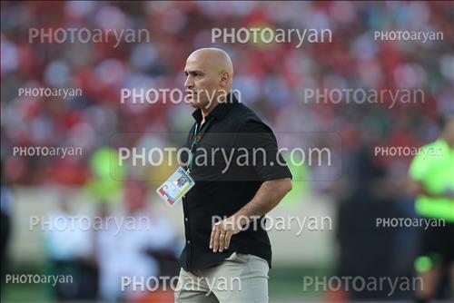 <span style='background: #33747a;box-shadow: 2px 3px 5px black;font-weight: 300;font-size: 10px;border-radius: 2px;margin: 2px;color: #fff;padding: 2px 5px;font - size: 10px;line - height: 22px; '>علیرضا منصوریان</span> 