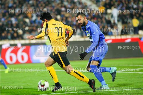 <span style='background: #33747a;box-shadow: 2px 3px 5px black;font-weight: 300;font-size: 10px;border-radius: 2px;margin: 2px;color: #fff;padding: 2px 5px;font - size: 10px;line - height: 22px; '>رضا میرزایی</span> <span style='background: #33747a;box-shadow: 2px 3px 5px black;font-weight: 300;font-size: 10px;border-radius: 2px;margin: 2px;color: #fff;padding: 2px 5px;font - size: 10px;line - height: 22px; '>روزبه چشمی</span> 