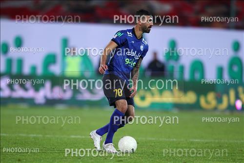 <span style='background: #33747a;font-weight: 300;font-size: 10px;box-shadow: 2px 3px 5px black;border-radius: 2px;margin: 2px;color: #fff;padding: 2px 5px;font - size: 10px;line - height: 22px; '>محمد دانشگر</span> 