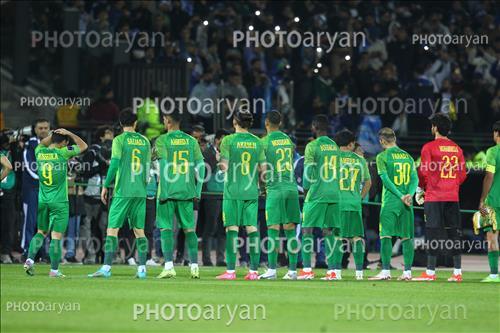 <span style='background: #33747a;font-weight: 300;font-size: 10px;box-shadow: 2px 3px 5px black;border-radius: 2px;margin: 2px;color: #fff;padding: 2px 5px;font - size: 10px;line - height: 22px; '>تیم الشرطه عراق</span> 