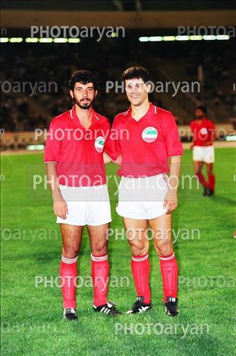 <span style='background: #33747a;font-weight: 300;font-size: 10px;box-shadow: 2px 3px 5px black;border-radius: 2px;margin: 2px;color: #fff;padding: 2px 5px;font - size: 10px;line - height: 22px; '>فرشاد پیوس  Farshad Pious</span> <span style='background: #33747a;font-weight: 300;font-size: 10px;box-shadow: 2px 3px 5px black;border-radius: 2px;margin: 2px;color: #fff;padding: 2px 5px;font - size: 10px;line - height: 22px; '>مجتبی محرمی</span> 