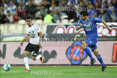 <span style='background: #33747a;font-weight: 300;font-size: 10px;box-shadow: 2px 3px 5px black;border-radius: 2px;margin: 2px;color: #fff;padding: 2px 5px;font - size: 10px;line - height: 22px; '>لئوناردو پادوانی</span> 