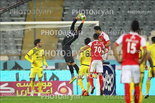 <span style='background: #33747a;box-shadow: 2px 3px 5px black;font-weight: 300;font-size: 10px;border-radius: 2px;margin: 2px;color: #fff;padding: 2px 5px;font - size: 10px;line - height: 22px; '>فرشاد هاشمی</span> <span style='background: #33747a;box-shadow: 2px 3px 5px black;font-weight: 300;font-size: 10px;border-radius: 2px;margin: 2px;color: #fff;padding: 2px 5px;font - size: 10px;line - height: 22px; '>علی علیپور</span> <span style='background: #33747a;box-shadow: 2px 3px 5px black;font-weight: 300;font-size: 10px;border-radius: 2px;margin: 2px;color: #fff;padding: 2px 5px;font - size: 10px;line - height: 22px; '>شهاب عادلی</span> 