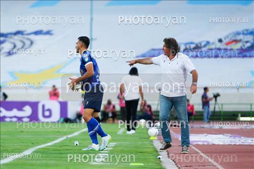 <span style='background: #33747a;font-weight: 300;font-size: 10px;box-shadow: 2px 3px 5px black;border-radius: 2px;margin: 2px;color: #fff;padding: 2px 5px;font - size: 10px;line - height: 22px; '>ریکاردو ساپینتو Ricardo Sá Pinto </span> 