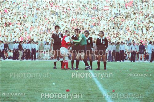 <span style='background: #33747a;font-weight: 300;font-size: 10px;box-shadow: 2px 3px 5px black;border-radius: 2px;margin: 2px;color: #fff;padding: 2px 5px;font - size: 10px;line - height: 22px; '>دربی</span> <span style='background: #33747a;font-weight: 300;font-size: 10px;box-shadow: 2px 3px 5px black;border-radius: 2px;margin: 2px;color: #fff;padding: 2px 5px;font - size: 10px;line - height: 22px; '>علی پروین  Ali Parvin</span> <span style='background: #33747a;font-weight: 300;font-size: 10px;box-shadow: 2px 3px 5px black;border-radius: 2px;margin: 2px;color: #fff;padding: 2px 5px;font - size: 10px;line - height: 22px; '>ناصر حجازی</span> 