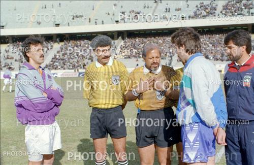 <span style='background: #33747a;box-shadow: 2px 3px 5px black;font-weight: 300;font-size: 10px;border-radius: 2px;margin: 2px;color: #fff;padding: 2px 5px;font - size: 10px;line - height: 22px; '>محمد فنایی</span> <span style='background: #33747a;box-shadow: 2px 3px 5px black;font-weight: 300;font-size: 10px;border-radius: 2px;margin: 2px;color: #fff;padding: 2px 5px;font - size: 10px;line - height: 22px; '>جواد زرینچه</span> <span style='background: #33747a;box-shadow: 2px 3px 5px black;font-weight: 300;font-size: 10px;border-radius: 2px;margin: 2px;color: #fff;padding: 2px 5px;font - size: 10px;line - height: 22px; '>حمید علی دوستی</span> 