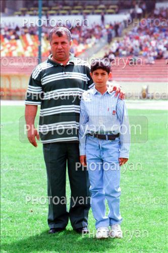 <span style='background: #33747a;box-shadow: 2px 3px 5px black;font-weight: 300;font-size: 10px;border-radius: 2px;margin: 2px;color: #fff;padding: 2px 5px;font - size: 10px;line - height: 22px; '>محمد پروین</span> <span style='background: #33747a;box-shadow: 2px 3px 5px black;font-weight: 300;font-size: 10px;border-radius: 2px;margin: 2px;color: #fff;padding: 2px 5px;font - size: 10px;line - height: 22px; '>علی پروین  Ali Parvin</span> 