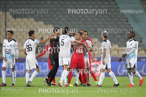 <span style='background: #33747a;box-shadow: 2px 3px 5px black;font-weight: 300;font-size: 10px;border-radius: 2px;margin: 2px;color: #fff;padding: 2px 5px;font - size: 10px;line - height: 22px; '>امیرحسین کریمی</span> <span style='background: #33747a;box-shadow: 2px 3px 5px black;font-weight: 300;font-size: 10px;border-radius: 2px;margin: 2px;color: #fff;padding: 2px 5px;font - size: 10px;line - height: 22px; '>علیرضا بیرانوند</span> <span style='background: #33747a;box-shadow: 2px 3px 5px black;font-weight: 300;font-size: 10px;border-radius: 2px;margin: 2px;color: #fff;padding: 2px 5px;font - size: 10px;line - height: 22px; '>محسن ربیع خواه</span> 